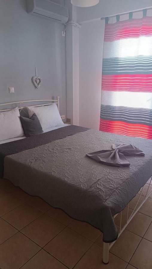 Appartement Vasilis à Rafína Extérieur photo